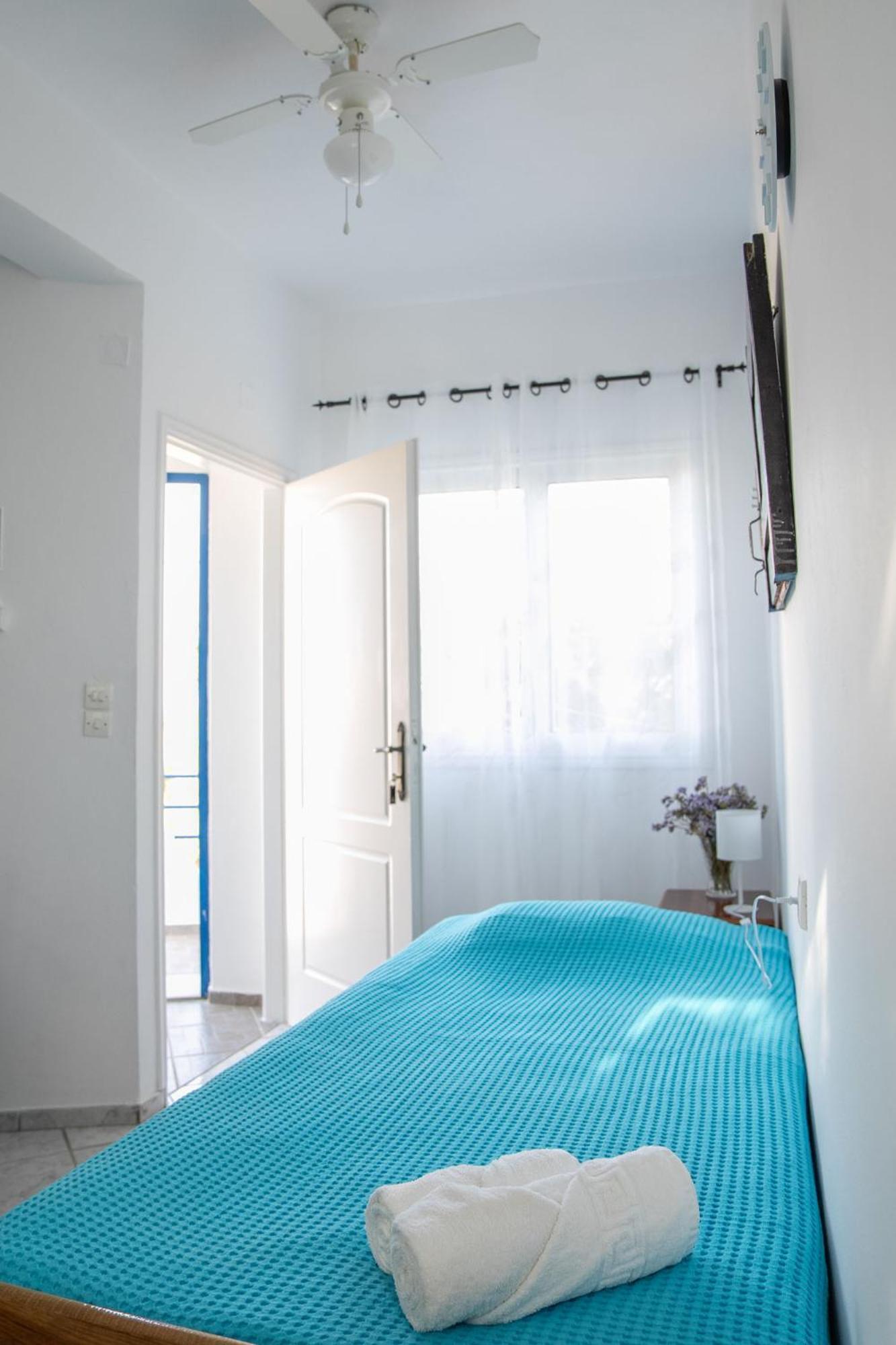Haris Apartments 3-4 Armenistis  Dış mekan fotoğraf